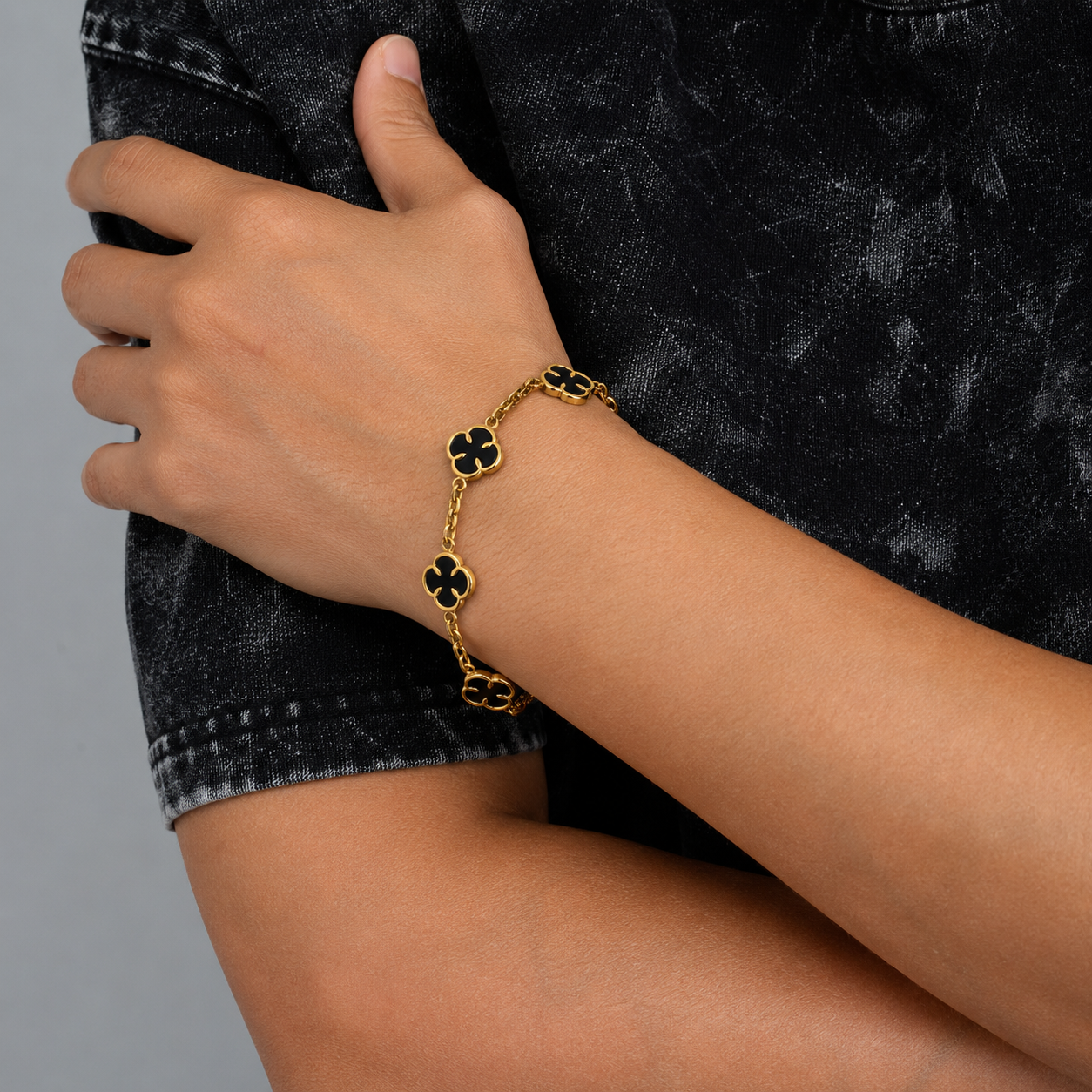Stainless Steel Gold Black Clover Bracelet