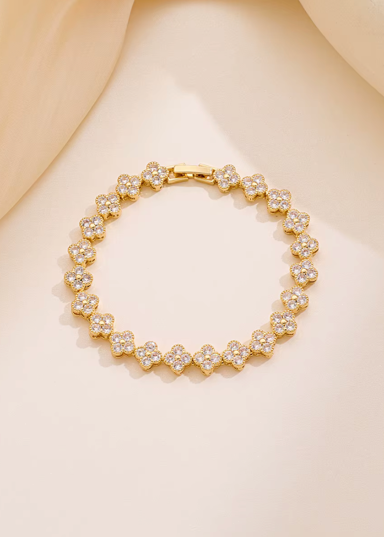 Midnight Gold White Blossom Bracelet